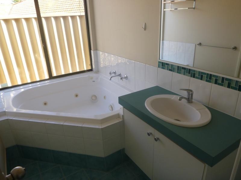 28 Covington Promenade, Butler WA 6036