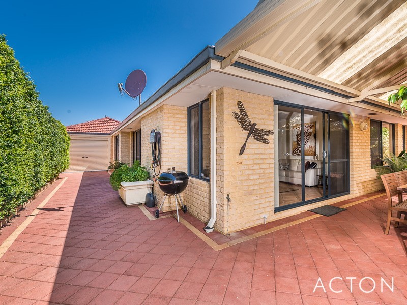 6 Cherub Way, Currambine WA 6028