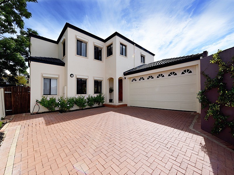 171A Woodside Street, Doubleview WA 6018