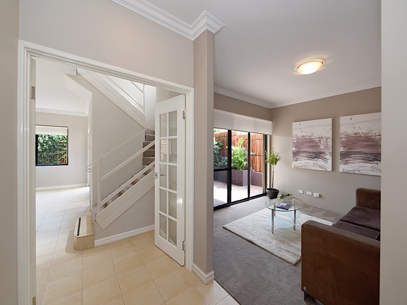 171A Woodside Street, Doubleview WA 6018