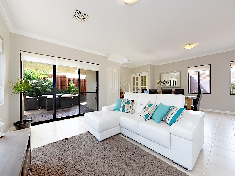 171A Woodside Street, Doubleview WA 6018