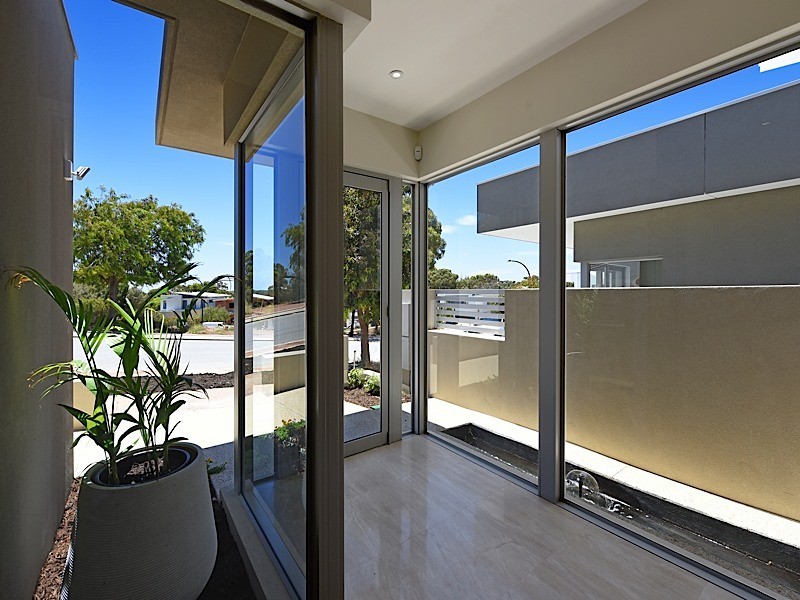 17 Balandi Way, City Beach WA 6015