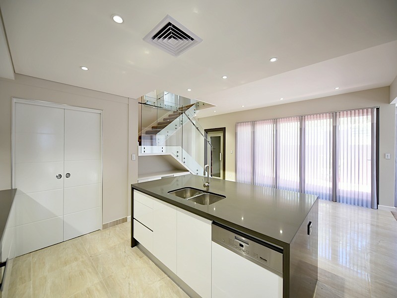 17 Balandi Way, City Beach WA 6015