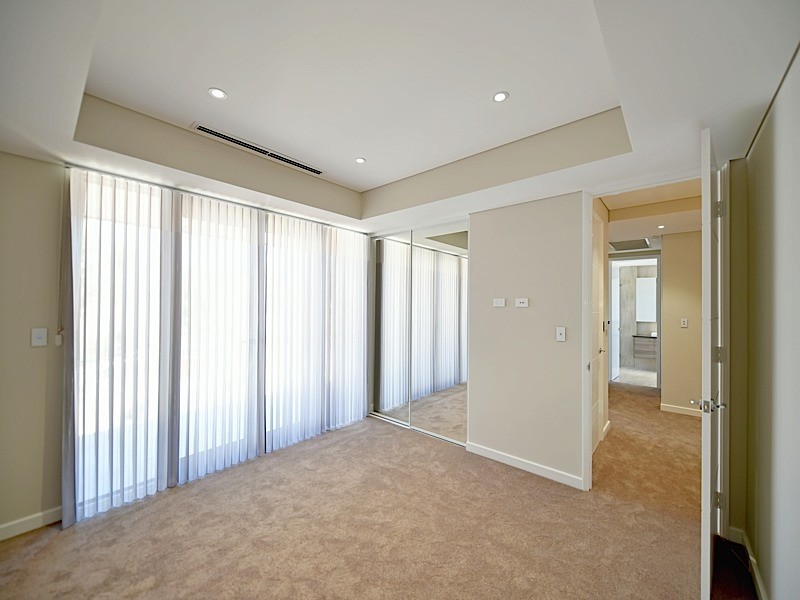 17 Balandi Way, City Beach WA 6015