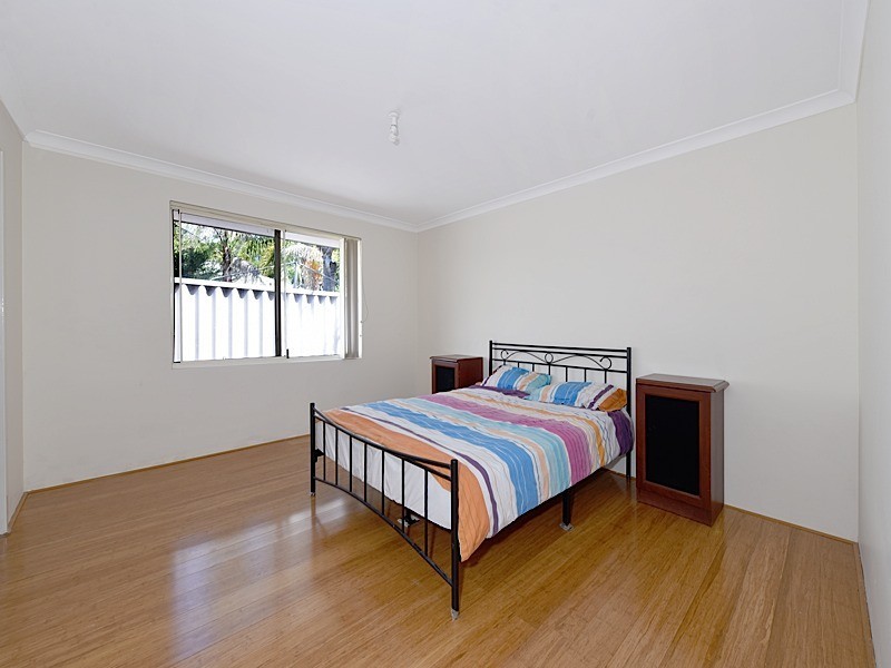 4/318 Hardey Road, Cloverdale WA 6105