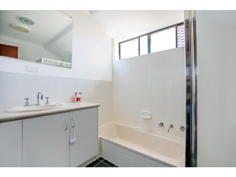 17 Karuah Way, Greenwood WA 6024