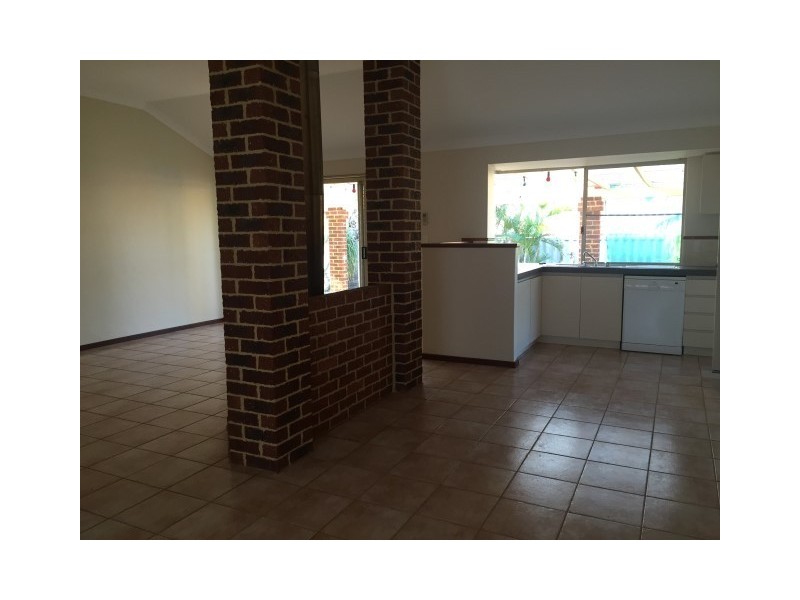 42 Rutherglen Circle, Kinross WA 6028