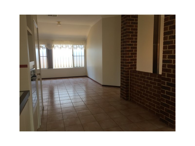 42 Rutherglen Circle, Kinross WA 6028