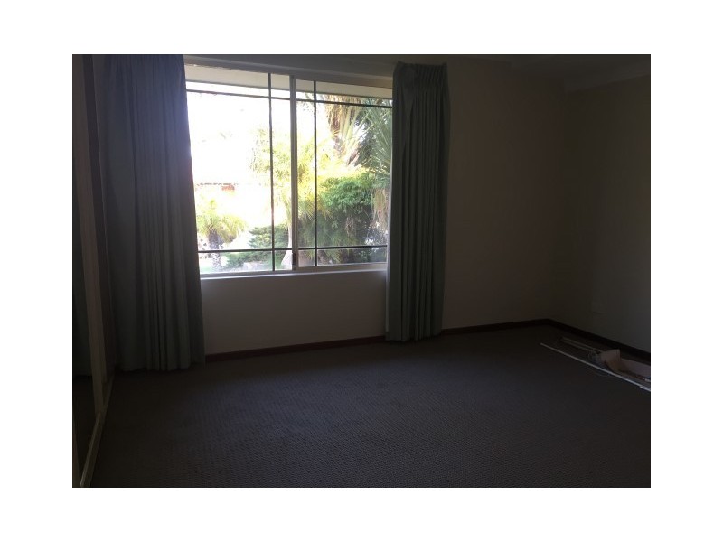 42 Rutherglen Circle, Kinross WA 6028