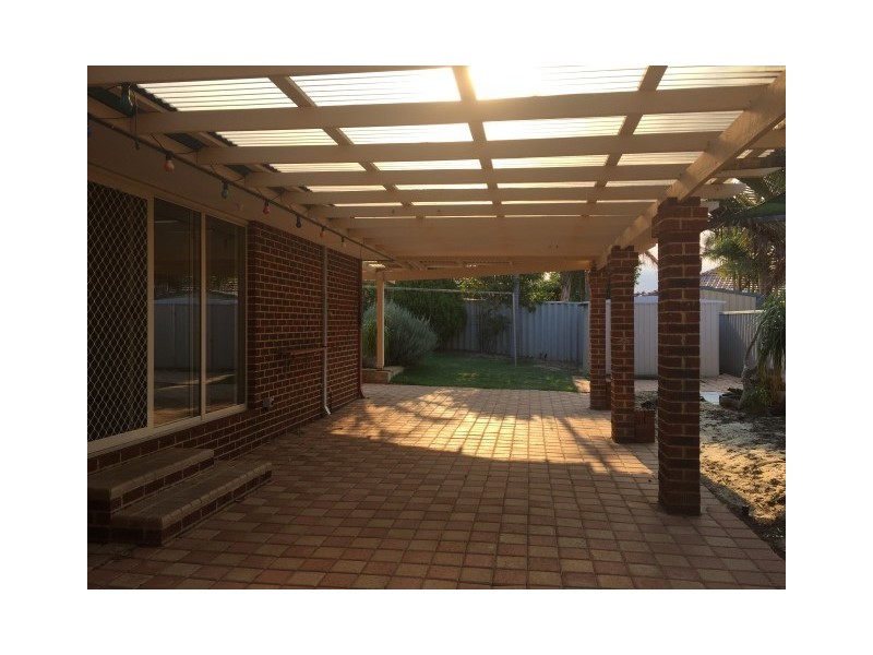 42 Rutherglen Circle, Kinross WA 6028