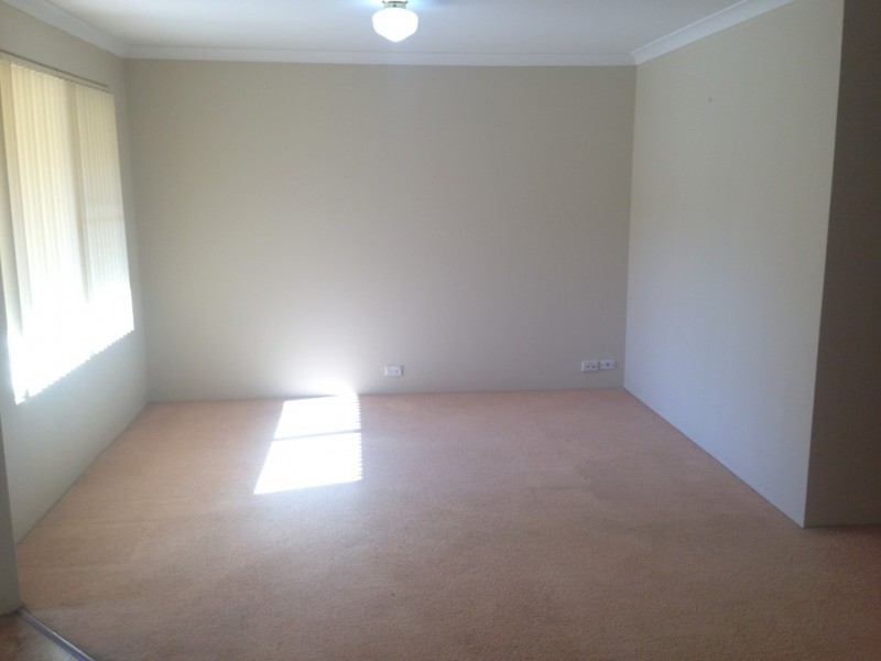 1 Sherlock Rise, Carramar WA 6031