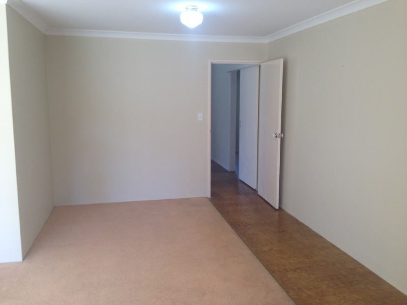 1 Sherlock Rise, Carramar WA 6031