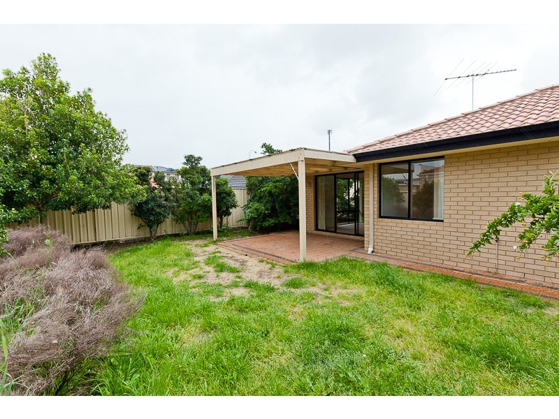 4 Paddington Avenue, Currambine WA 6028