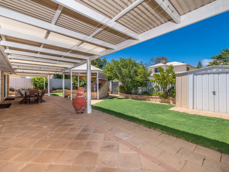 7 Baffin Lane, Iluka WA 6028