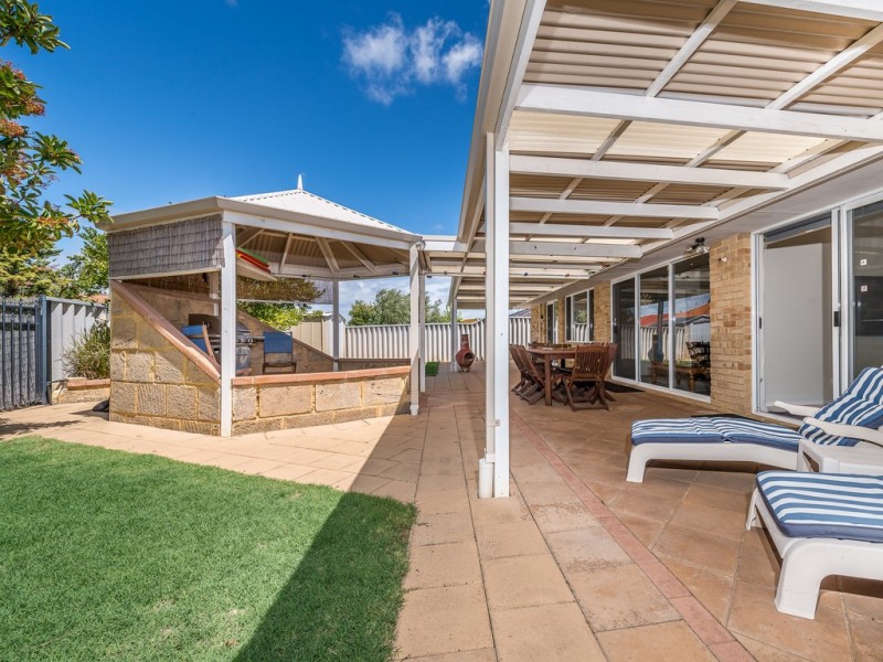 7 Baffin Lane, Iluka WA 6028