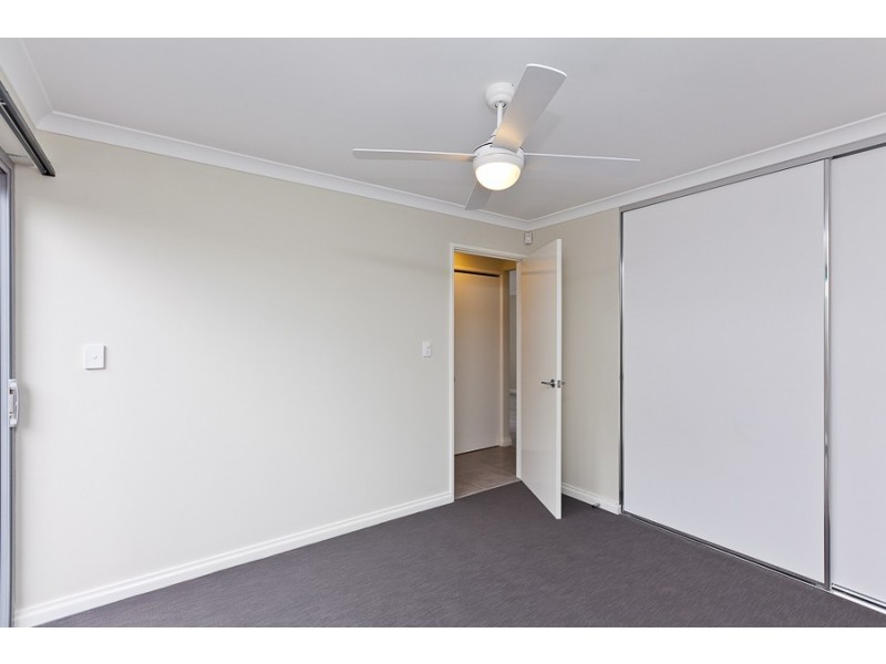 5/10 Pearl Road, Cloverdale WA 6105