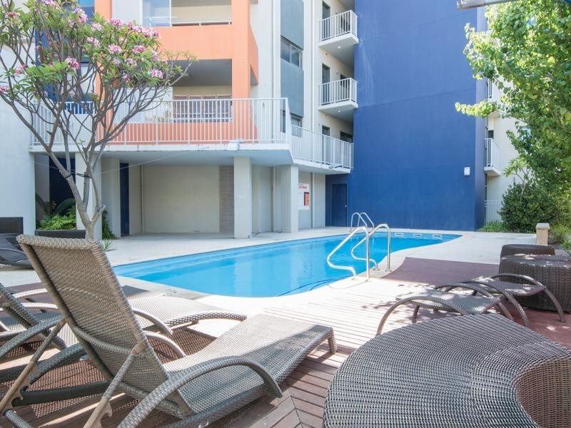97/6 Walsh Loop, Joondalup WA 6027
