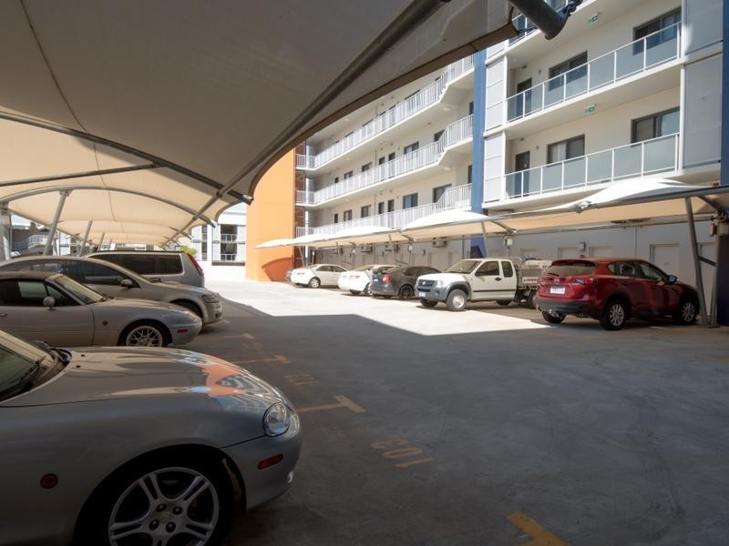 97/6 Walsh Loop, Joondalup WA 6027