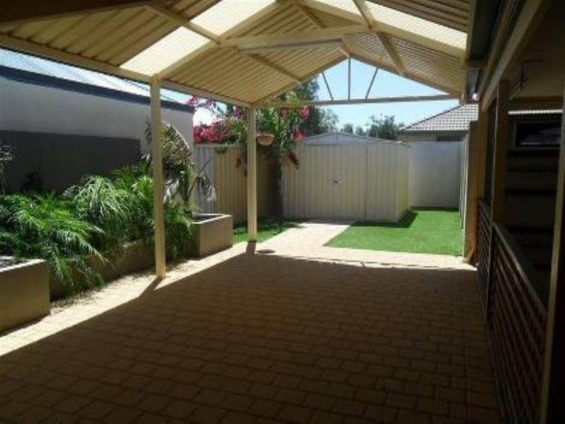 8 Aldreth Lane, Butler WA 6036