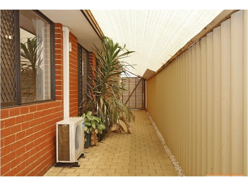 8 Aldreth Lane, Butler WA 6036