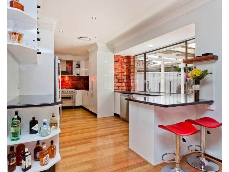 36 Westgate Way, Marangaroo WA 6064