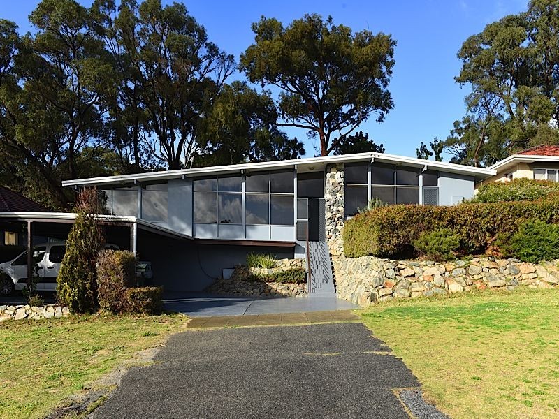 81 Empire Avenue, City Beach WA 6015