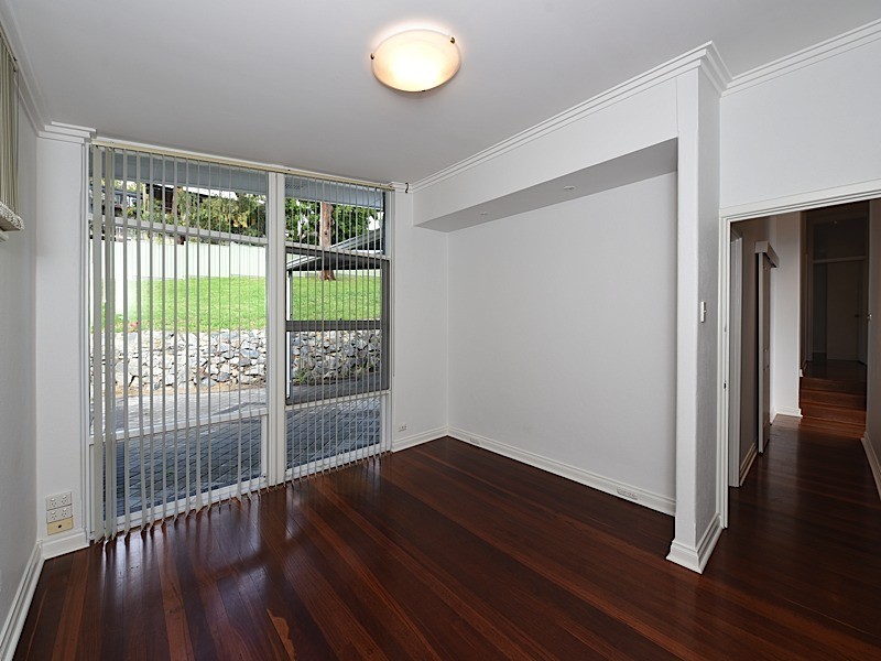 81 Empire Avenue, City Beach WA 6015