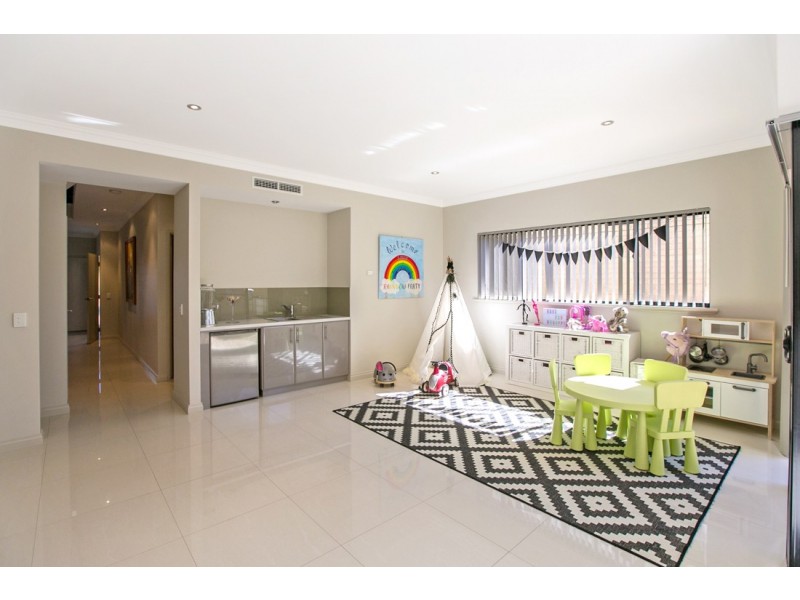 223A McDonald Street, Joondanna WA 6060