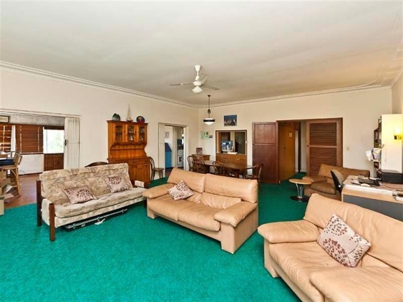 26 Hovea Crescent, City Beach WA 6015