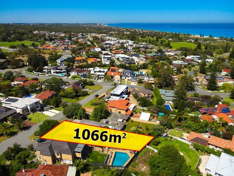 26 Hovea Crescent, City Beach WA 6015