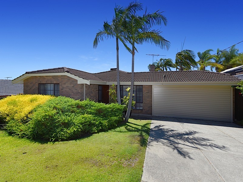 14 Redoubt Road, Willetton WA 6155