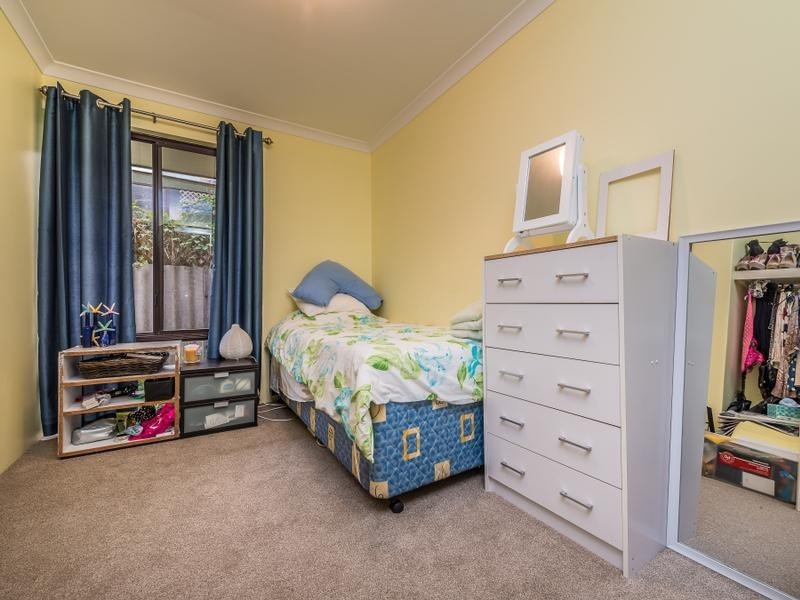 22 Mindarie Drive, Quinns Rocks WA 6030