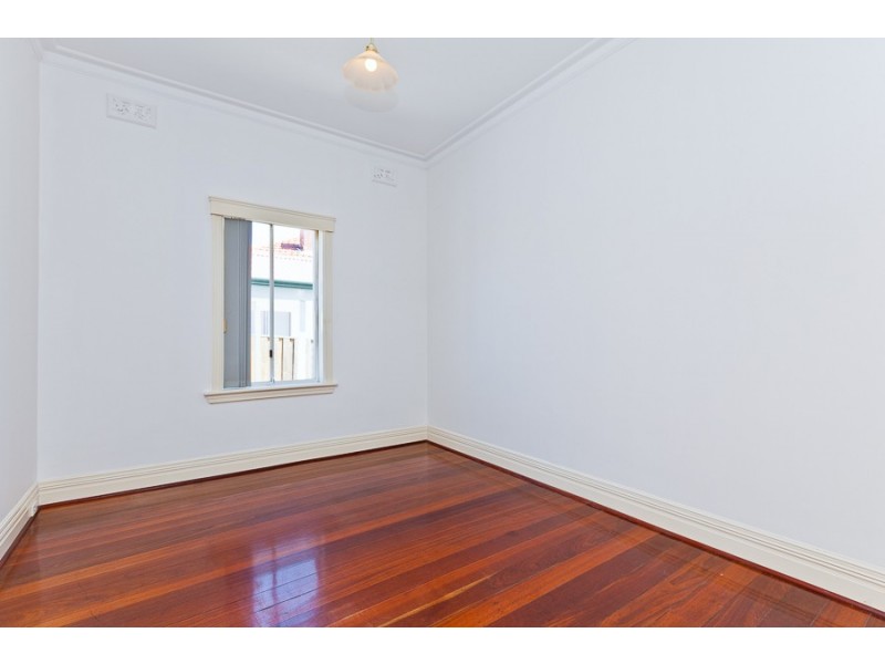 104 Whatley Cres, Maylands WA 6051