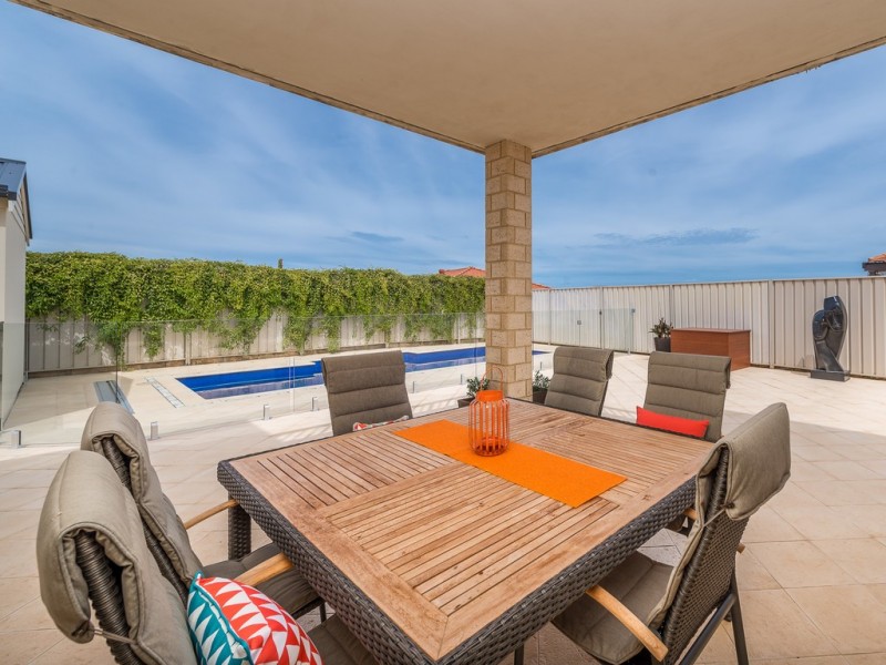 12 St Thomas, Iluka WA 6028