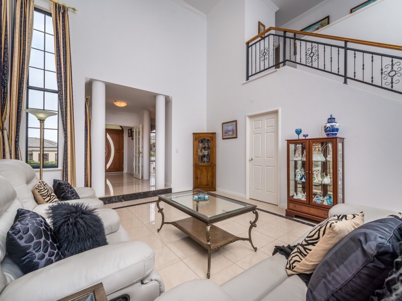 12 St Thomas, Iluka WA 6028