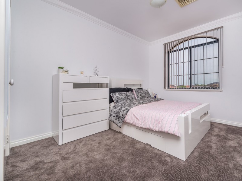 12 St Thomas, Iluka WA 6028