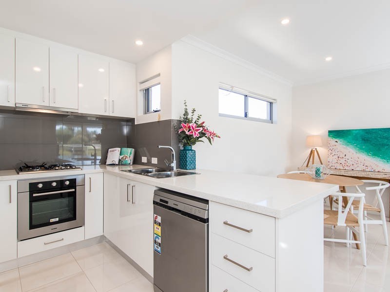 6/72 Marloo Rd, Westminster WA 6061