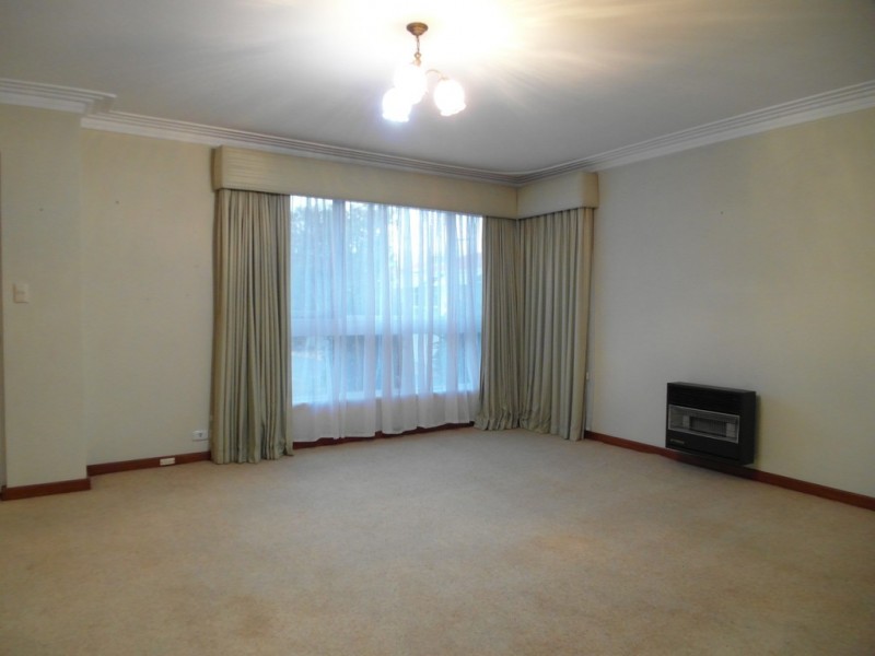 4 Connell St, Belmont WA 6104