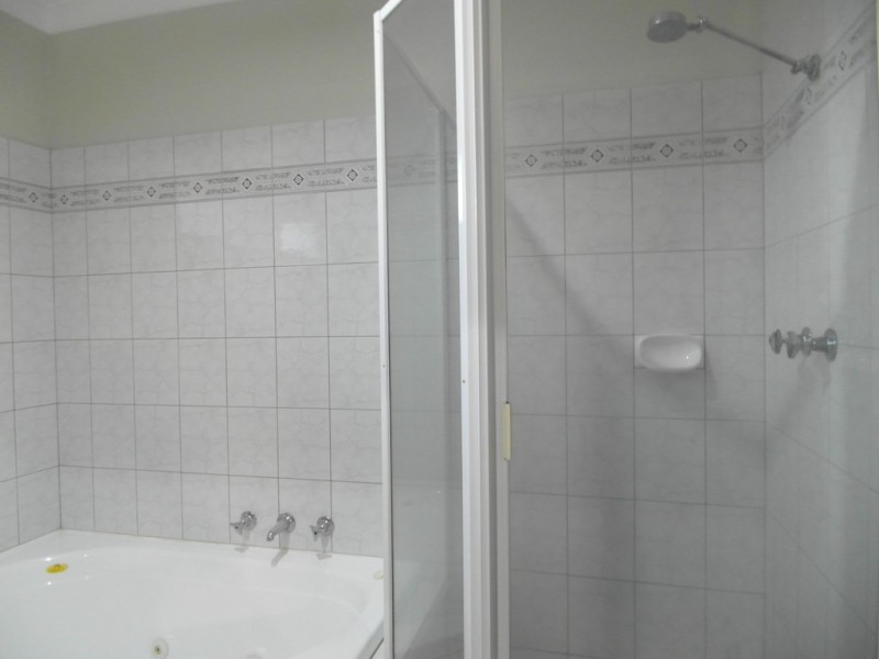 4 Connell St, Belmont WA 6104