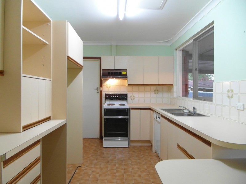 4 Connell St, Belmont WA 6104