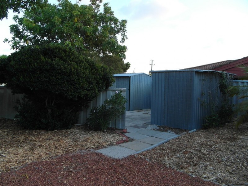 4 Connell St, Belmont WA 6104