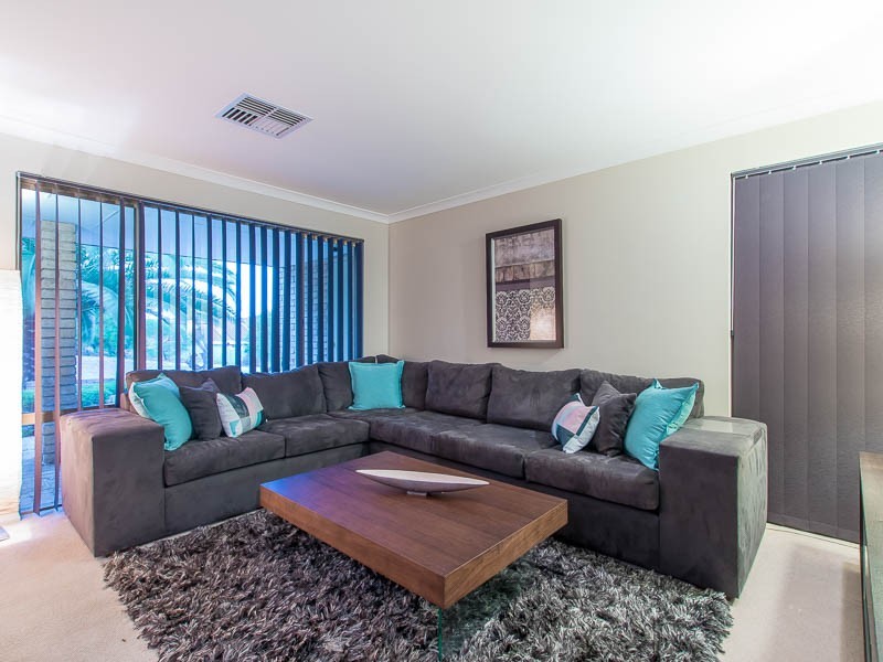 27 Oldham Street, Hillarys WA 6025