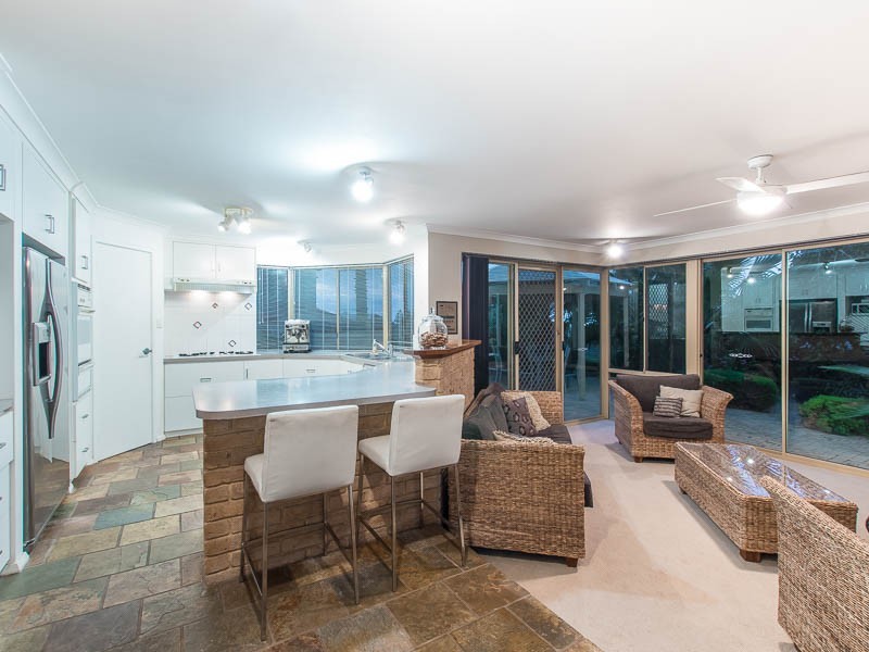 27 Oldham Street, Hillarys WA 6025