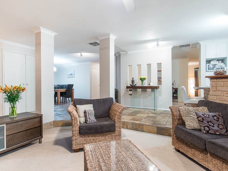 27 Oldham Street, Hillarys WA 6025