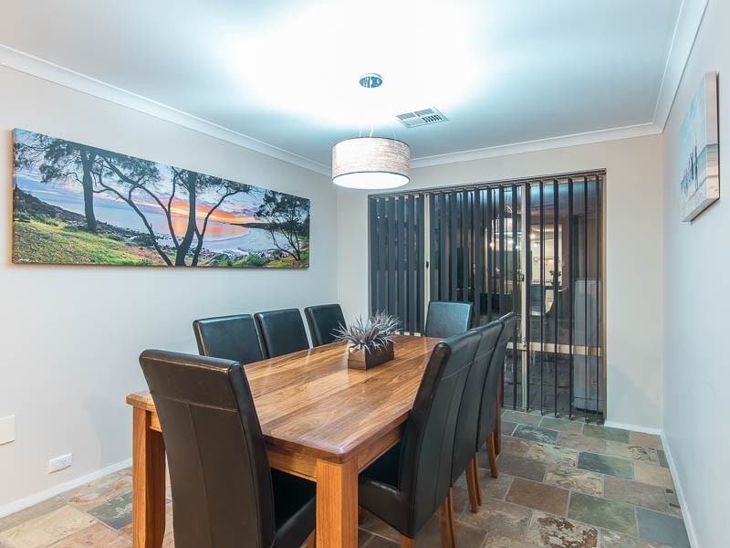 27 Oldham Street, Hillarys WA 6025