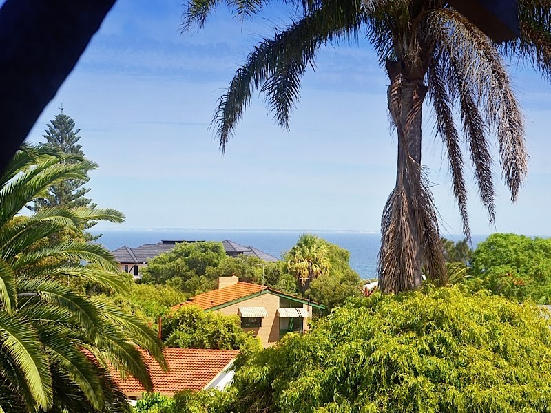 59 Tilton Terrace, City Beach WA 6015