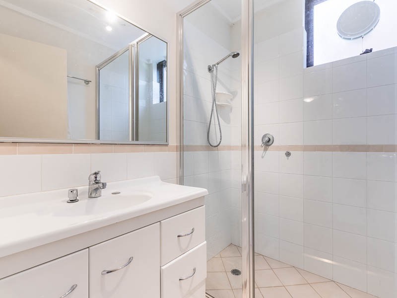 4/39 Megalong Street, Nedlands WA 6009