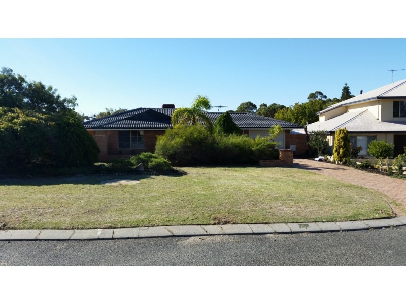 1 Colson Close, Hillarys WA 6025