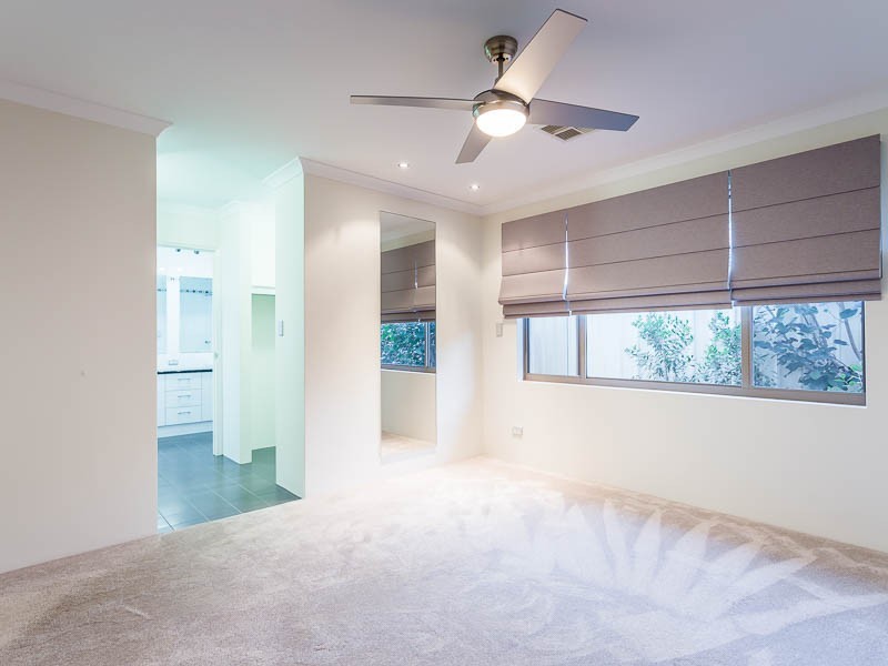 21 Harcourt Drive, Hillarys WA 6025