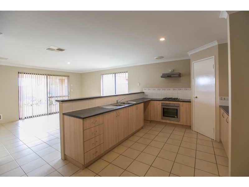 21 Halfpenny, Byford WA 6122